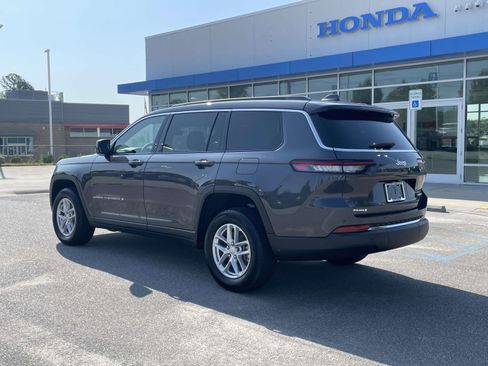 Used 2025 Jeep Grand Cherokee L Laredo RWD image 4