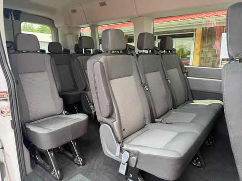 Used 2024 Ford Transit 350 XLT RWD image 18