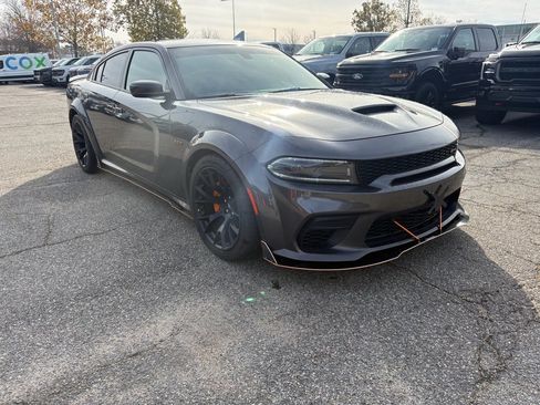 Used 2022 Dodge Charger Scat Pack image 3