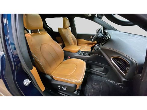 Used 2022 Chrysler Pacifica Pinnacle AWD/4WD image 19