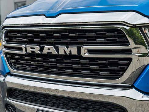 Used 2023 RAM 1500 Big Horn AWD/4WD image 12