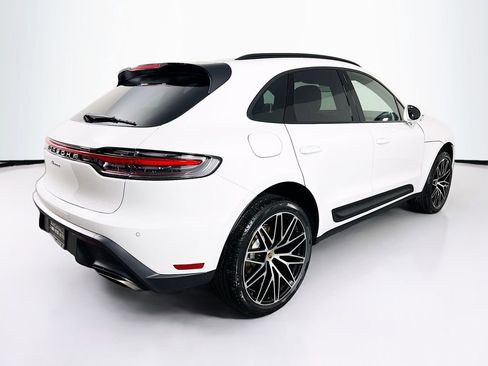 New 2026 Porsche Macan image 9