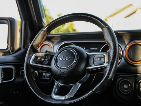 Used 2021 Jeep Gladiator Mojave image 13