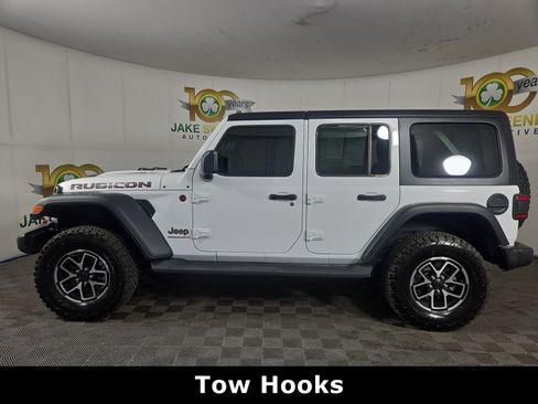 Used 2026 Jeep Wrangler Unlimited Rubicon AWD/4WD image 6