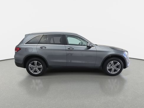 Certified 2021 Mercedes-Benz GLC 300 4MATIC image 4