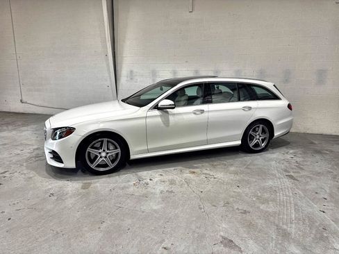 Used 2017 Mercedes-Benz E 400 4MATIC Wagon image 20