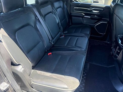 Used 2019 RAM 1500 Laramie AWD/4WD image 50