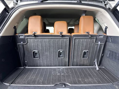 Used 2025 Nissan Pathfinder Platinum w/ Cargo Package FWD image 31