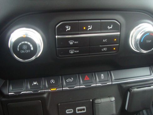 New 2025 GMC Sierra 1500 Pro w/ Pro Value Package image 12