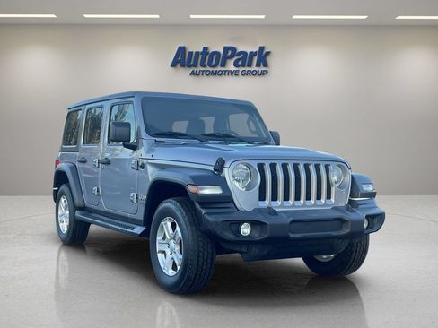 Used 2018 Jeep Wrangler Unlimited Sport S AWD/4WD image 1