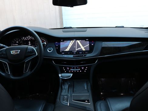 Used 2018 Cadillac CT6 Luxury image 54