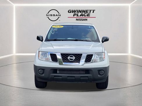 Used 2020 Nissan Frontier S RWD image 25
