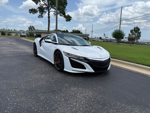 Used 2019 Acura NSX AWD/4WD image 3