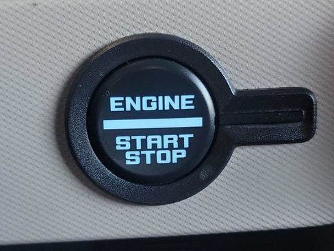 Used 2023 Ford Bronco Wildtrak AWD/4WD image 12