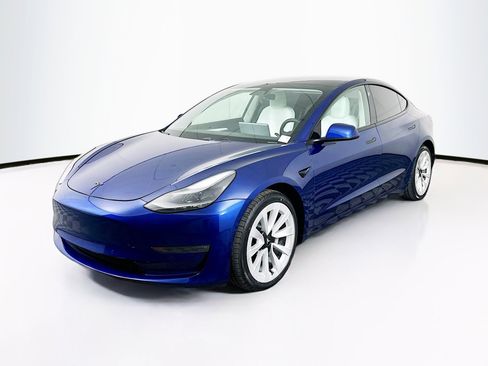 Used 2021 Tesla Model 3 Long Range image 3