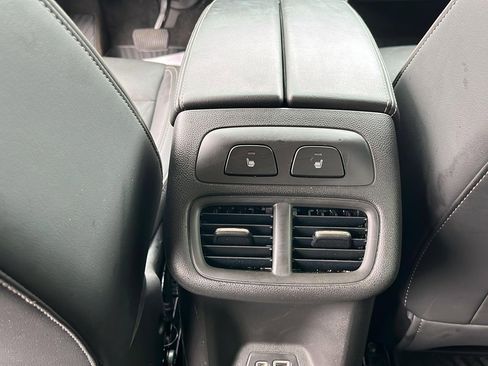 Used 2022 Buick Envision Avenir w/ Technology Package II AWD/4WD image 27