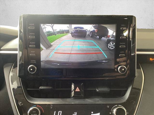 Used 2020 Toyota Corolla LE FWD image 12