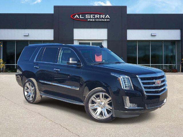 Used 2017 Cadillac Escalade Luxury AWD/4WD image 1