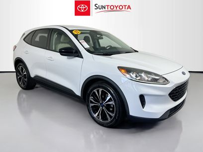 Used 2022 Ford Escape SE w/ SE Sport Appearance Package