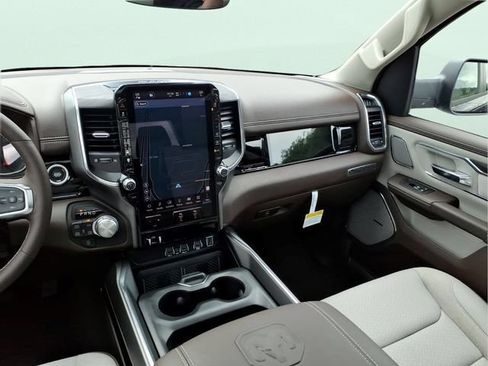 New 2026 RAM 1500 Laramie w/ Advanced Safety Group II AWD/4WD image 14