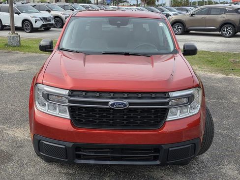 Used 2022 Ford Maverick XLT image 3