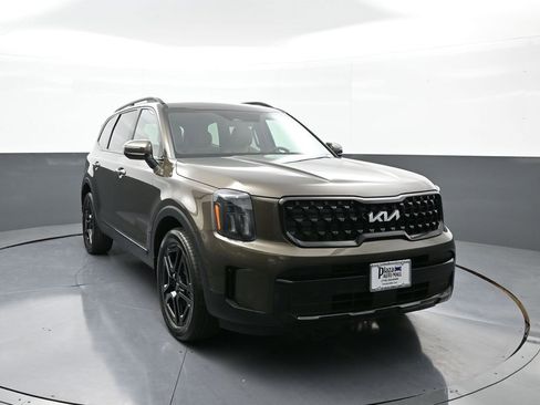 Certified 2024 Kia Telluride EX X-Line image 3