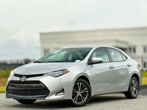 Used 2017 Toyota Corolla LE w/ LE Premium Package image 1