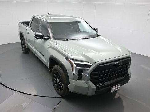 Used 2024 Toyota Tundra Limited image 41