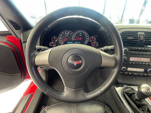 Used 2008 Chevrolet Corvette Coupe image 9