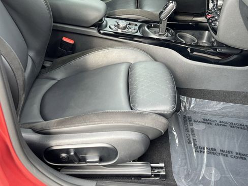 Certified 2024 MINI Cooper Clubman S image 31