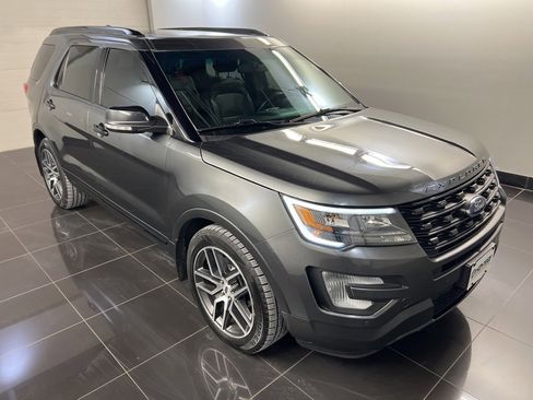 Used 2017 Ford Explorer Sport w/ Equipment Group 401A image 1