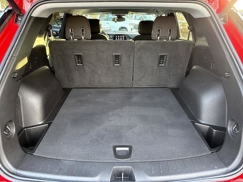 Used 2021 Chevrolet Blazer LT image 11
