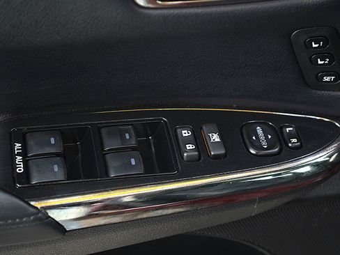 Used 2016 Toyota Avalon XLE Premium FWD image 20