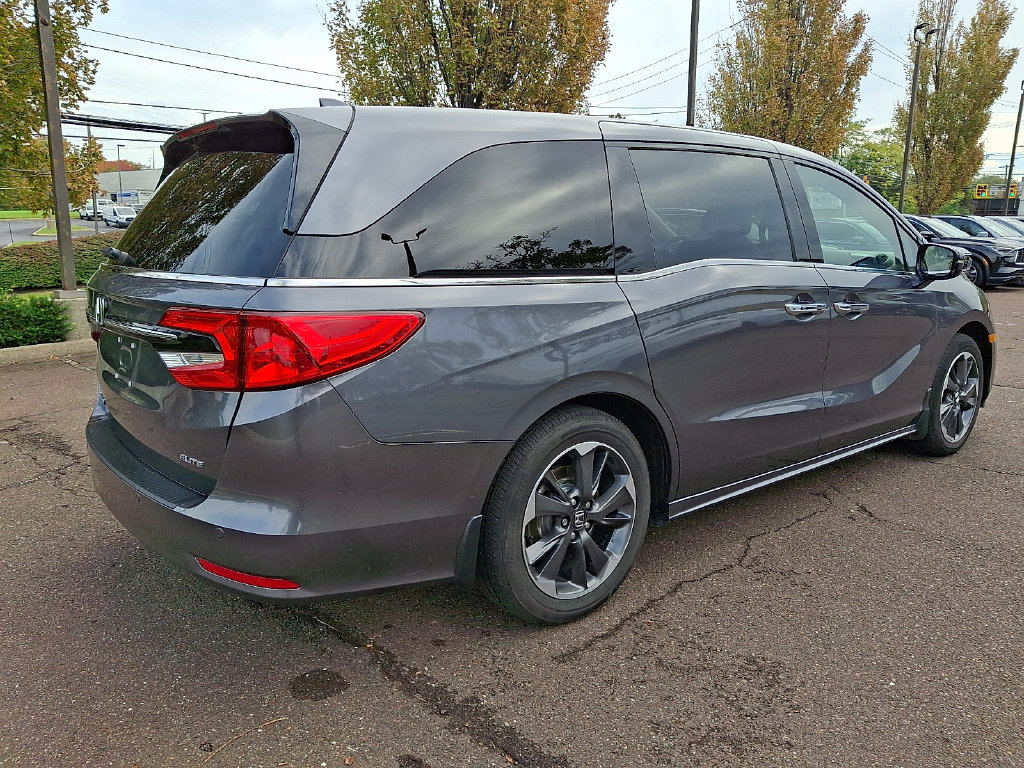 Used 2024 Honda Odyssey Elite image 6