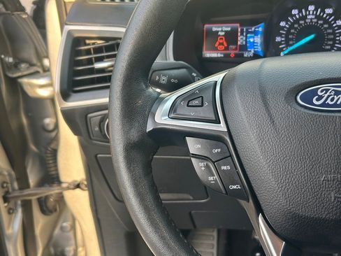 Certified 2022 Ford Edge SEL image 36