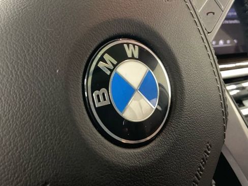 Certified 2024 BMW X7 xDrive40i image 43