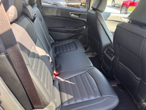 Certified 2024 Ford Edge SEL w/ Convenience Package AWD/4WD image 27