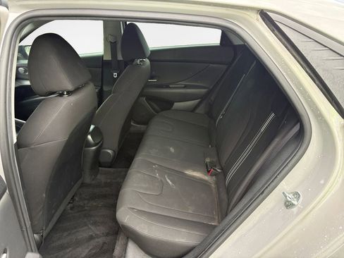 Used 2021 Hyundai Elantra SEL FWD image 24