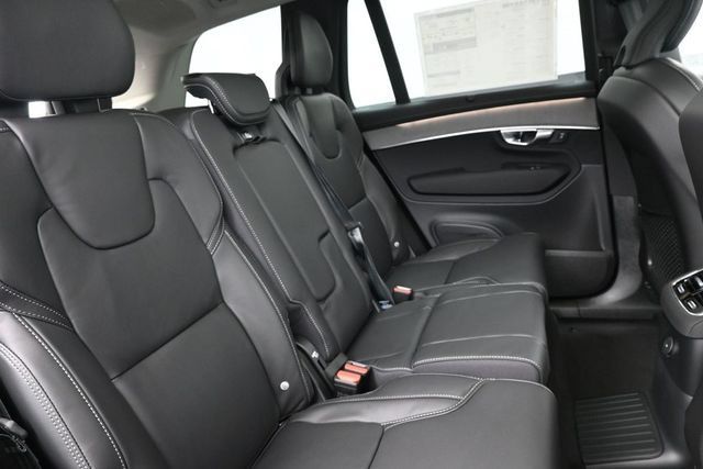 New 2026 Volvo XC90 T8 Ultra w/ Protection Package Premier AWD/4WD image 34