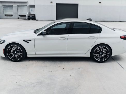 Used 2022 BMW M5 w/ Competition Package AWD/4WD image 10