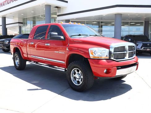 Used 2006 Dodge Ram 3500 Truck Laramie w/ Protection Group AWD/4WD image 8