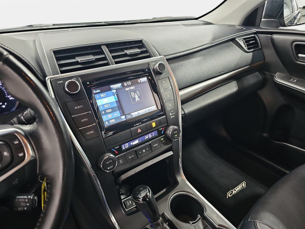 Used 2016 Toyota Camry XLE FWD image 22