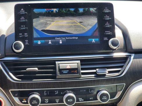 Used 2018 Honda Accord EX-L image 15