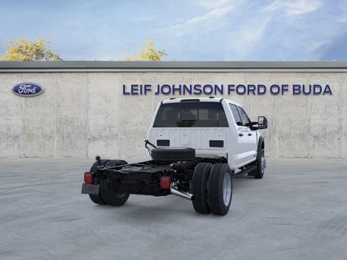 New 2025 Ford F550 4x4 Crew Cab image 8