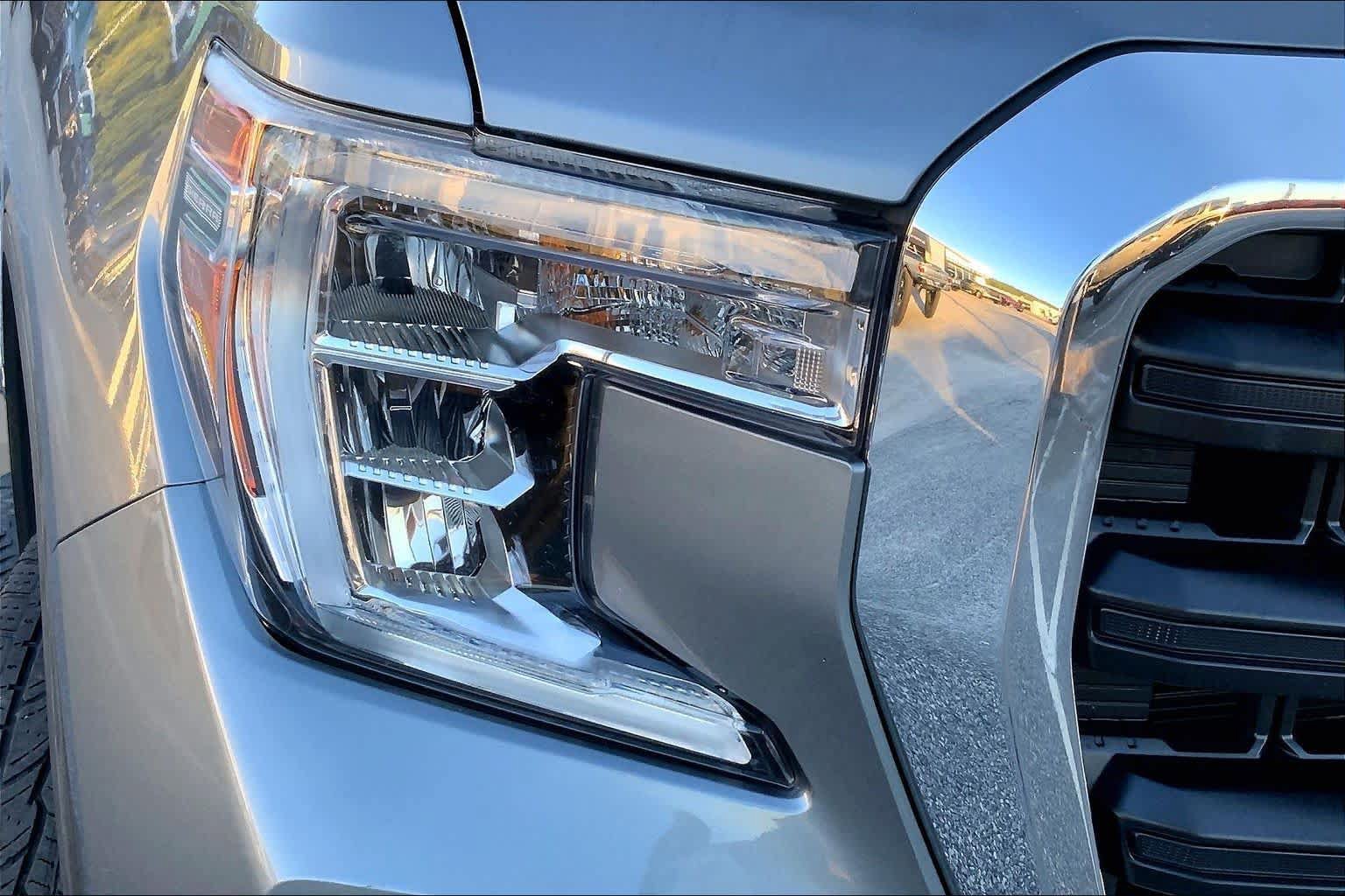 Used 2021 GMC Sierra 1500 2WD Double Cab w/ Sierra Value Package image 22