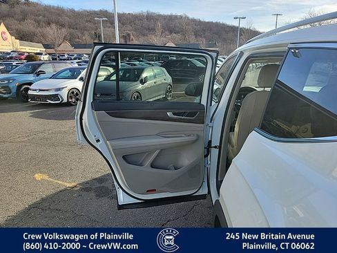 New 2026 Volkswagen Atlas SEL image 46