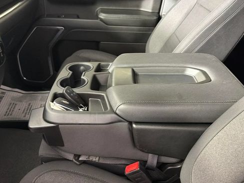 Used 2024 Chevrolet Silverado 1500 LT RWD image 26