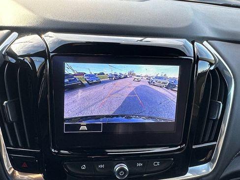 Used 2023 Chevrolet Traverse LT w/ LPO, Cargo Package AWD/4WD image 16