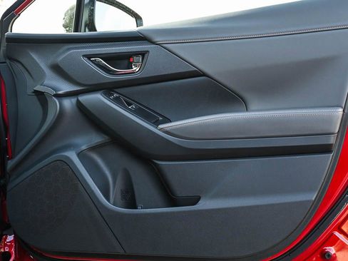 New 2026 Subaru Crosstrek 2.5i Limited image 9