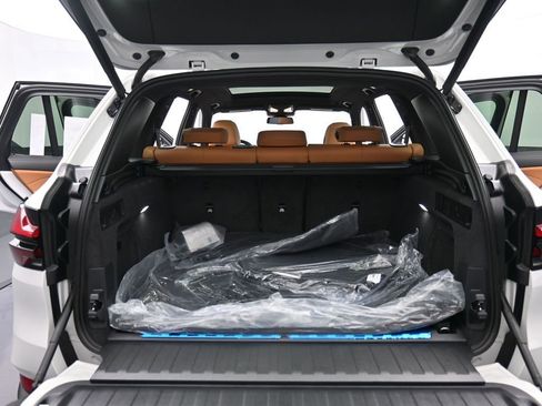New 2026 BMW X5 xDrive50e AWD/4WD image 16